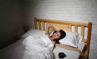 <a href='http://m.dsjianglang.com/smz/' target='_blank' title='ʧ�߰Y'><span style='color: #0000ff'><strong>ʧ�߰Y</strong></span></a>