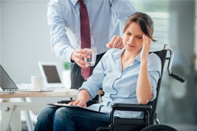 �L��<a href='http://m.dsjianglang.com/smz/' target='_blank' title='ʧ�߰Y'><span style='color: #0000ff'><strong>ʧ�߰Y</strong></span></a>�ί��t(y��)Ժ