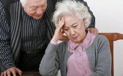 �L��<a href='http://m.dsjianglang.com/smz/' target='_blank' title='ʧ�߰Y'><span style='color: #0000ff'><strong>ʧ�߰Y</strong></span></a>�ί��t(y��)Ժ